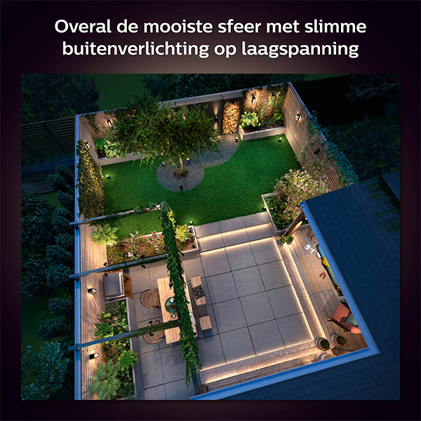 Vrouw in Een Zwart, Breed Omhuld Hoed En Zonnebrillen Portret Stock Afbeelding - Image of lang